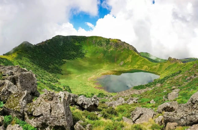 漢拏山登山季節 漢拏山登山季節