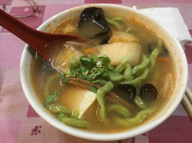 大湖老街美食地圖｜草莓入菜客家料理，必吃清單與一日遊行程