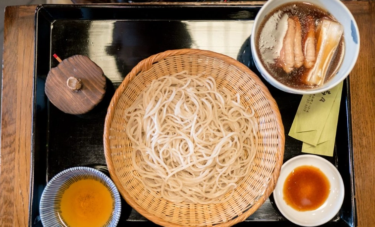 鎌倉美食地圖：從海鮮丼到吻仔魚，老饕帶路避開觀光客陷阱