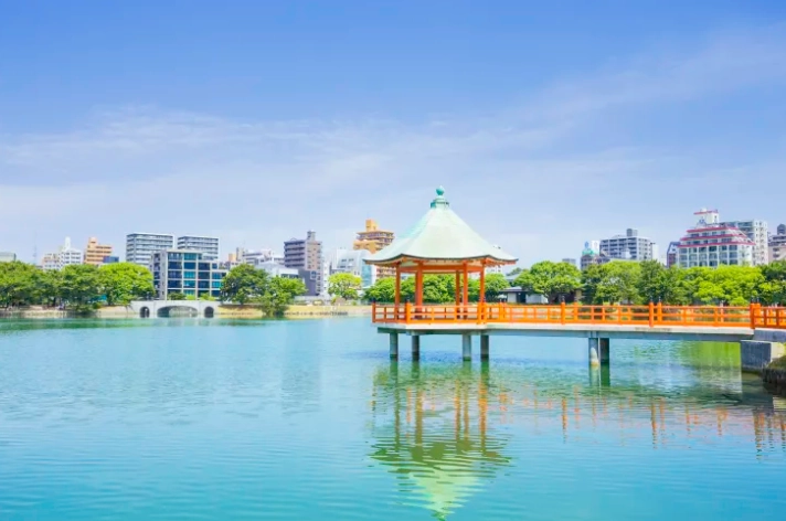 福岡大濠公園美術館完整攻略：門票、交通、展覽亮點與參觀秘訣