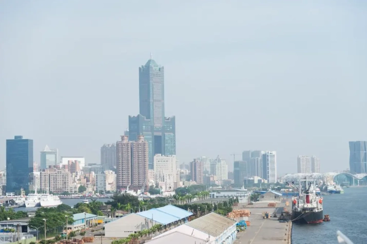 南部旅遊景點二日遊：高雄墾丁經典路線與私房秘境全攻略
