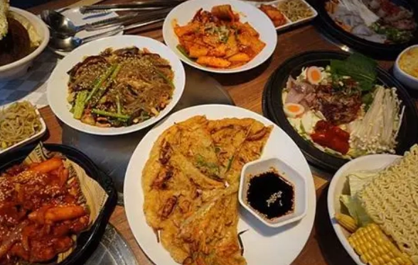 竹北韓式料理吃到飽攻略：精選店家、點餐技巧與避坑指南