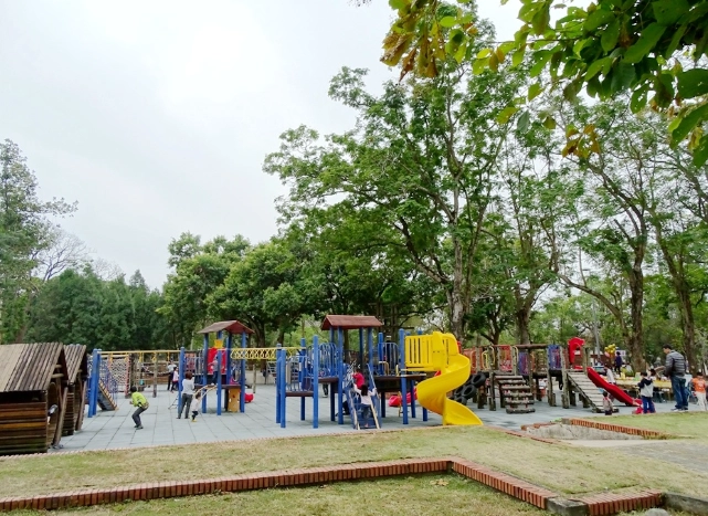 嘉義公園 兒童遊戲場 嘉義公園 兒童遊戲場