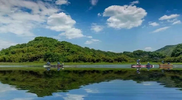 大湖旅遊行程 大湖旅遊行程