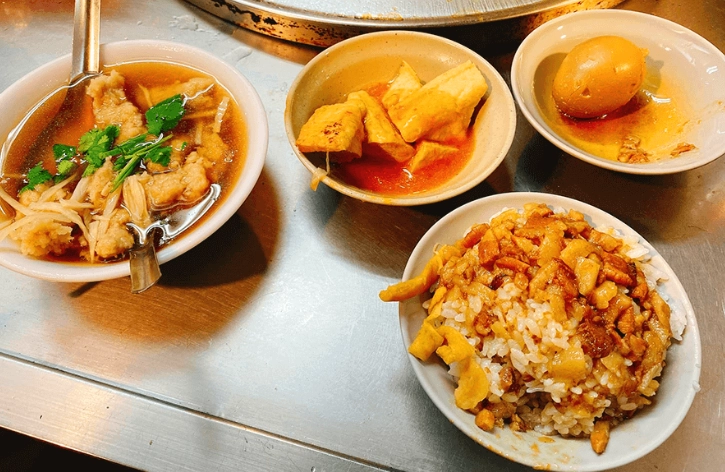 基隆美食非廟口：在地人帶路，隱藏版小吃與海鮮餐廳地圖