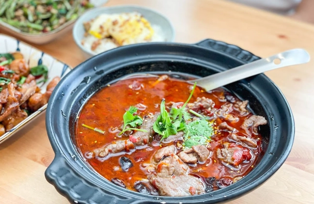 松山美食地圖：Google Maps 4.5星以上高評分餐廳真實探訪