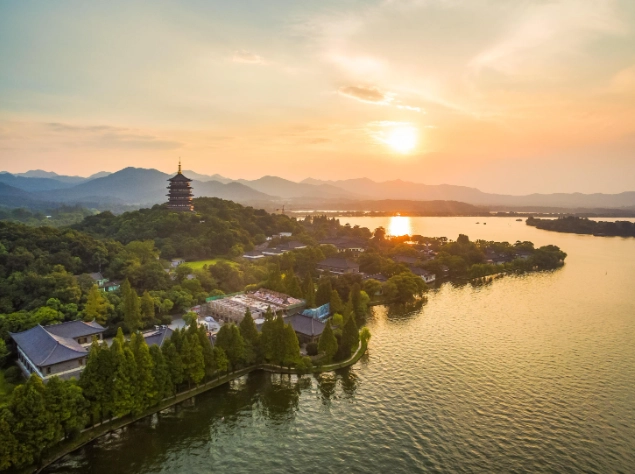 西湖旅遊攻略
