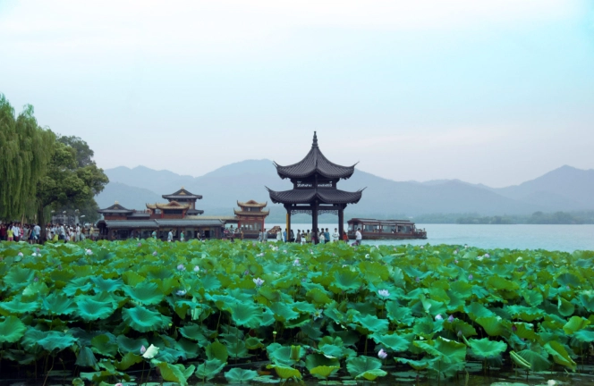 西湖旅遊攻略