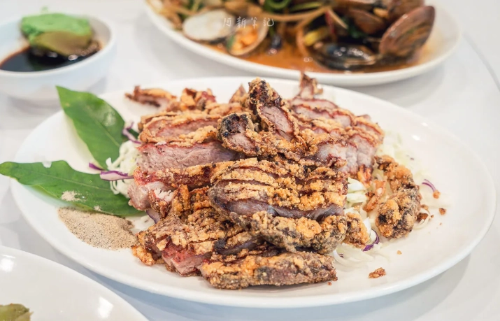 龜吼魚港餐廳