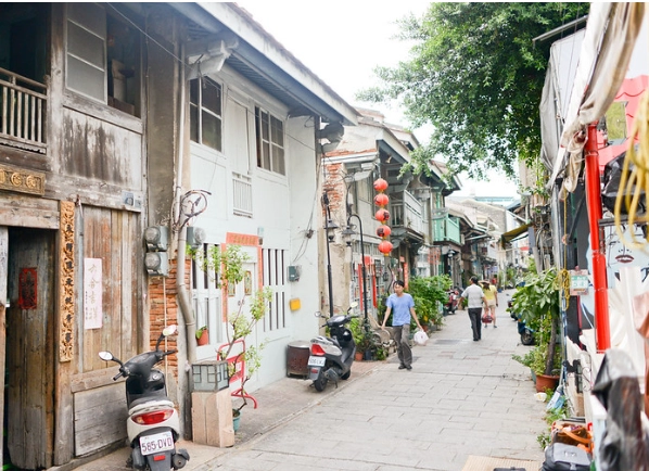 台南半夜娛樂全攻略：深夜不無聊的私房景點與美食地圖