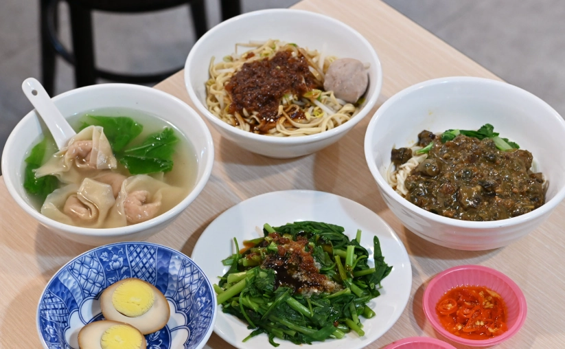 台北市政府周邊平價美食全攻略：在地人私藏小吃與餐廳推薦