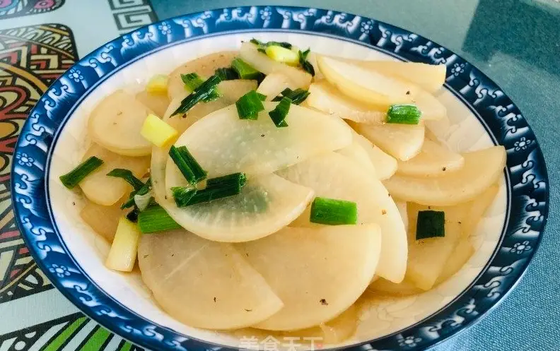 家常炒白萝卜 家常炒白萝卜