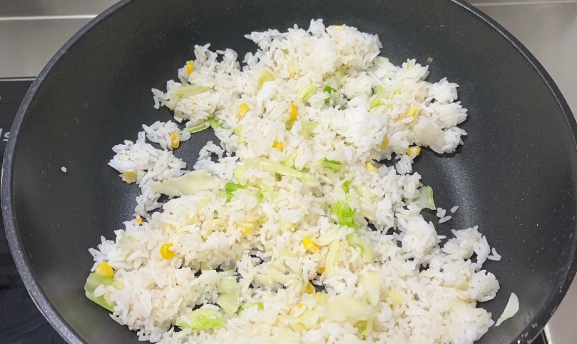 粒粒分明炒飯