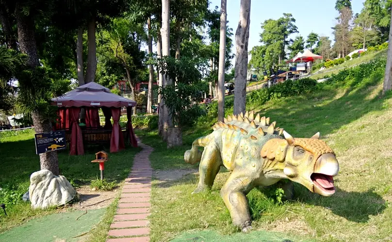 帶狗旅遊中部
