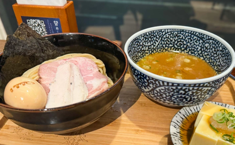 中山站小吃