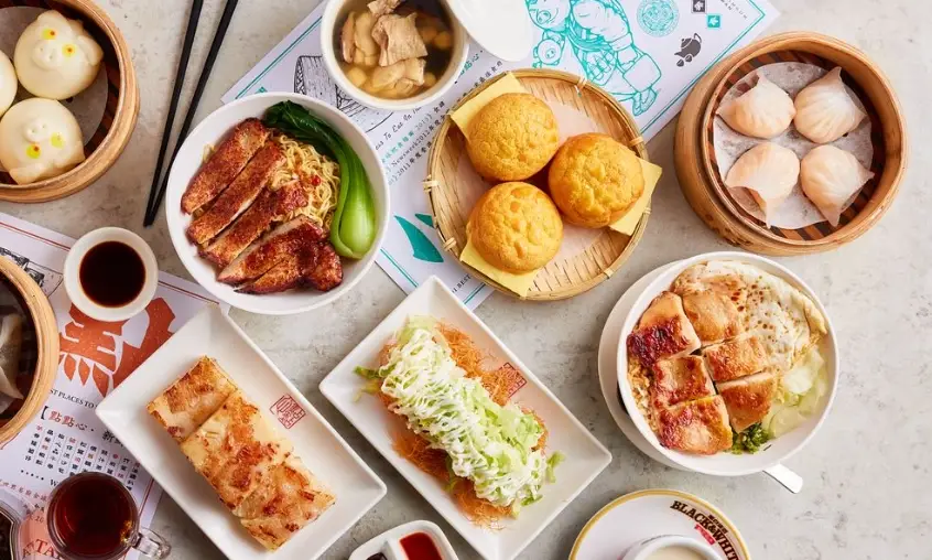 市政府站美食街全攻略：在地人帶路，捷運出口直達的隱藏版美食地圖