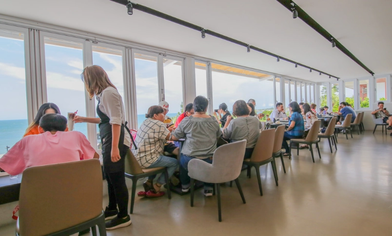 北海岸景觀餐廳推薦：精選8間無敵海景餐廳，從約會到家庭聚餐全攻略
