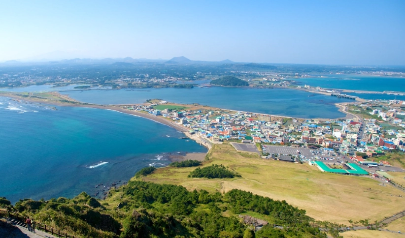 濟州島旺季旅遊全攻略：避開人潮、聰明預算、行程規劃一次看