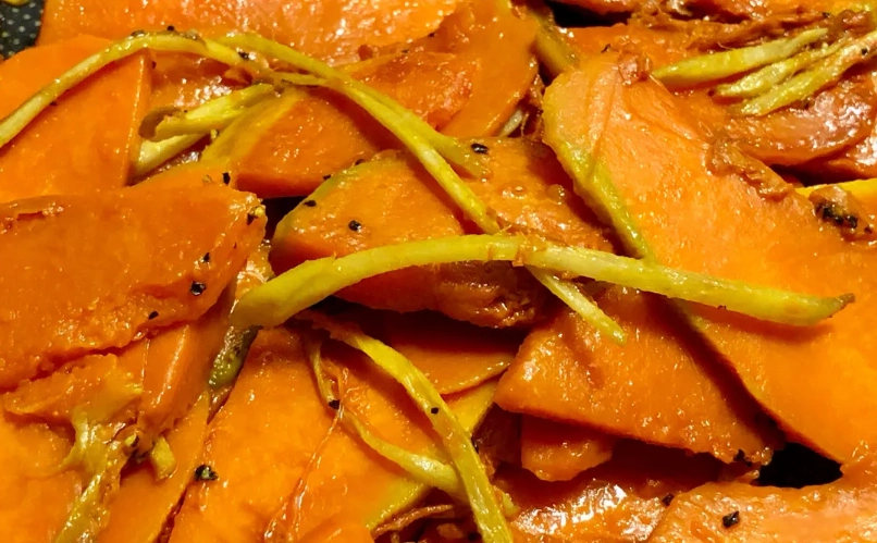 薑絲炒南瓜食譜：零失敗家常味，掌握3個關鍵讓南瓜香甜不軟爛