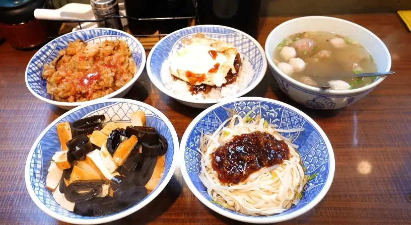 五結美食小吃全攻略：在地人私藏的必吃清單與探索路線