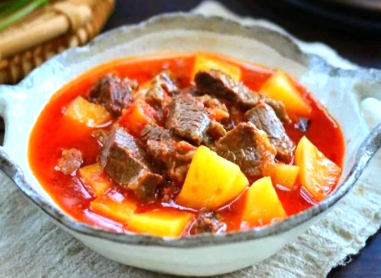 番茄牛肉汤食谱 番茄牛肉汤食谱