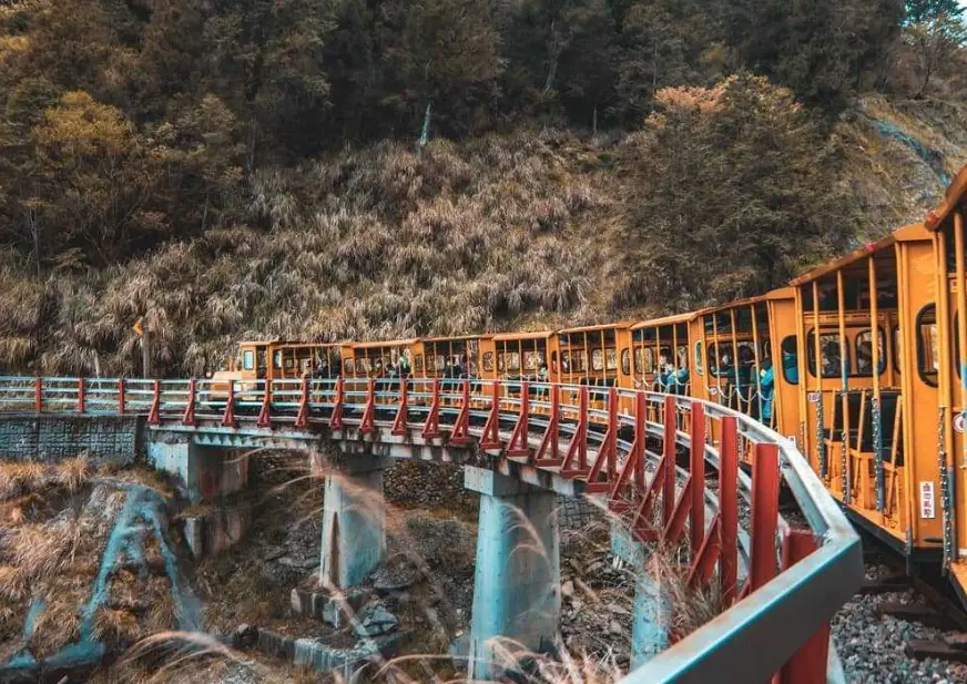 翠峰湖旅遊 翠峰湖旅遊