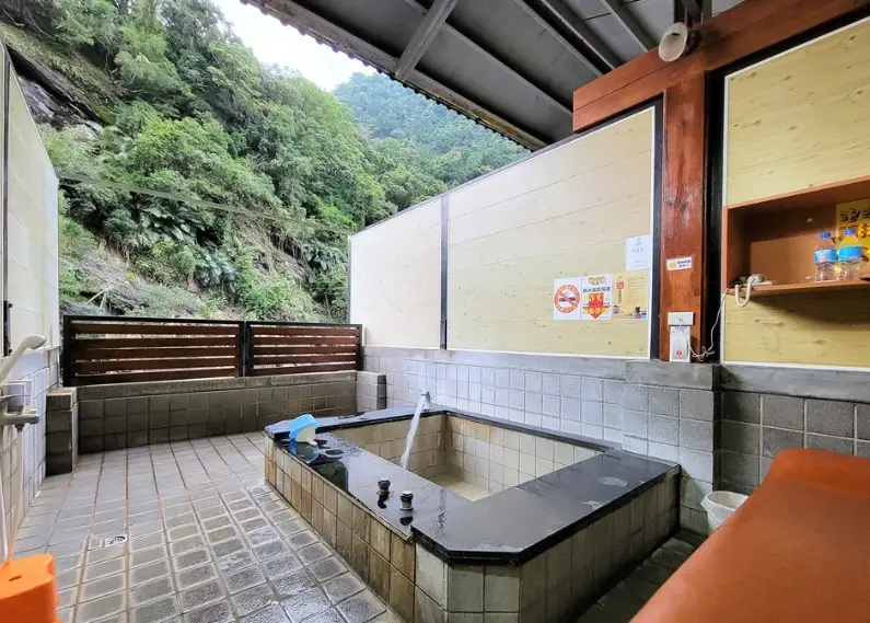 烏來 個人 湯屋 烏來 個人 湯屋