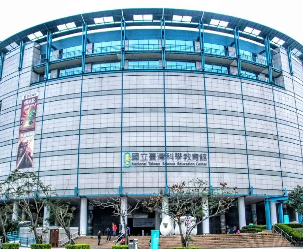 台北室內親子景點免費推薦：雨天遛小孩不花錢的好去處