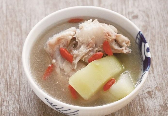 青木瓜排骨湯 青木瓜排骨湯