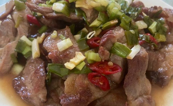 酱烧梅花肉片 食谱 酱烧梅花肉片 食谱
