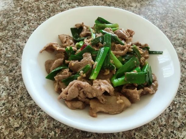 蔥爆豬肉片食譜