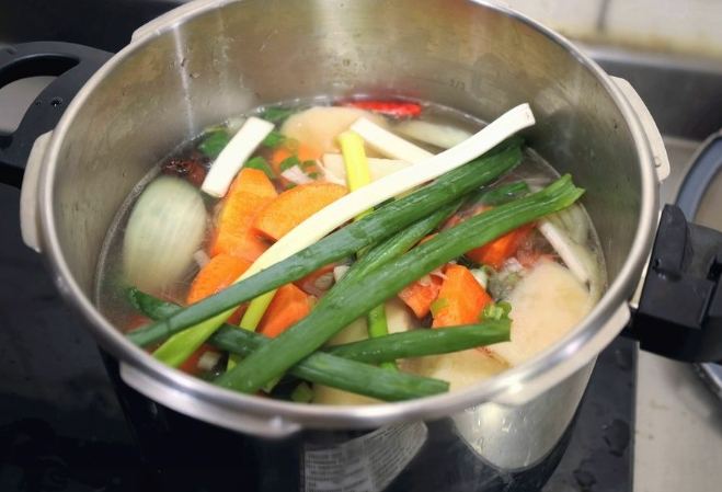 清燉牛肉湯 做法 壓力鍋 清燉牛肉湯 做法 壓力鍋