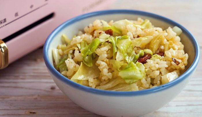 高丽菜炒饭素食 高丽菜炒饭素食