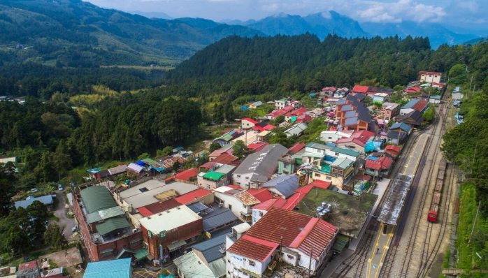 阿里山奋起湖旅游 阿里山奋起湖旅游