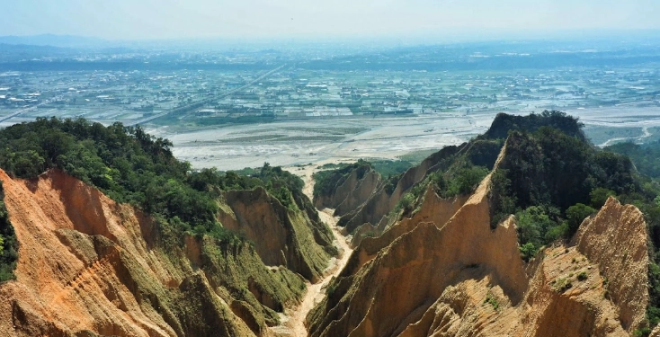 火炎山登山路線 火炎山登山路線