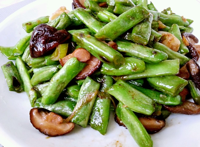 長豆炒香菇做法 長豆炒香菇做法