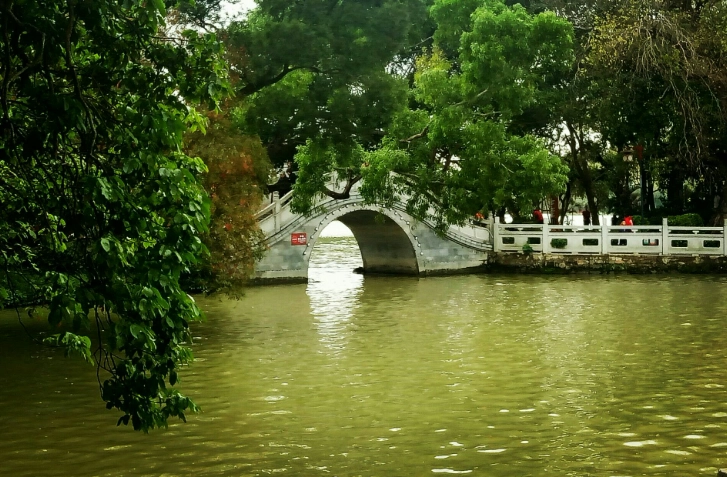 西湖旅遊攻略