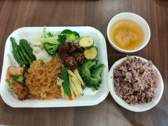 歸仁素食餐廳 歸仁素食餐廳
