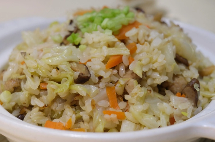 高麗菜炒飯做法 高麗菜炒飯做法