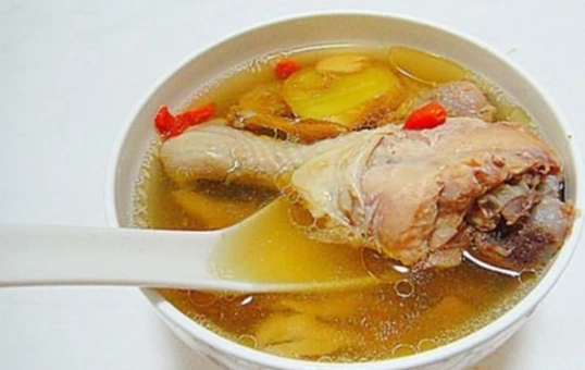 狗蒜頭雞湯做法 狗蒜頭雞湯做法