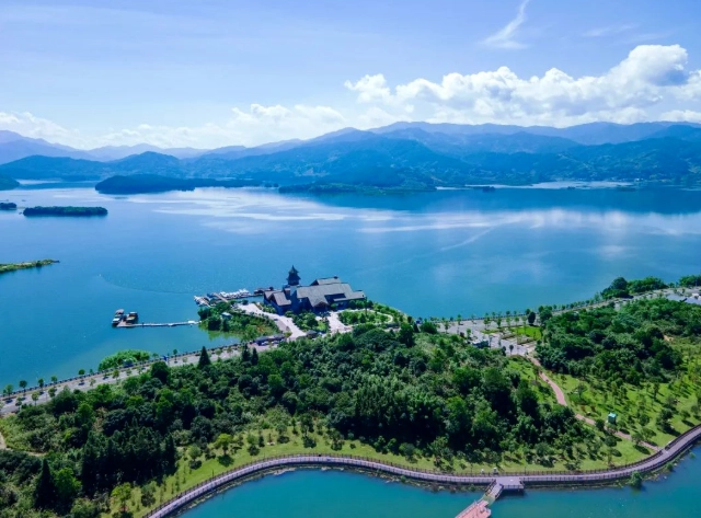 大湖草莓 大湖草莓