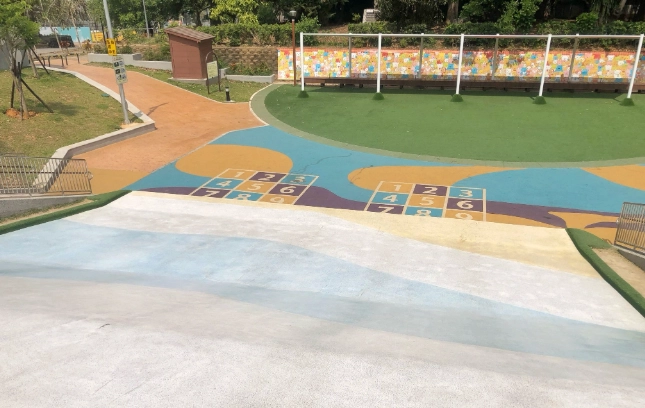 嘉義公園 滑草 嘉義公園 滑草