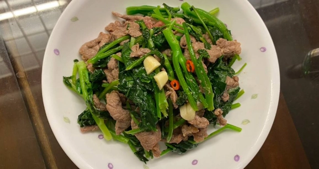 芥蘭菜對狗有害嗎 芥蘭菜對狗有害嗎