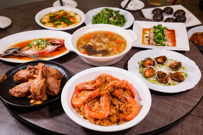 高雄一泊二食 高雄一泊二食